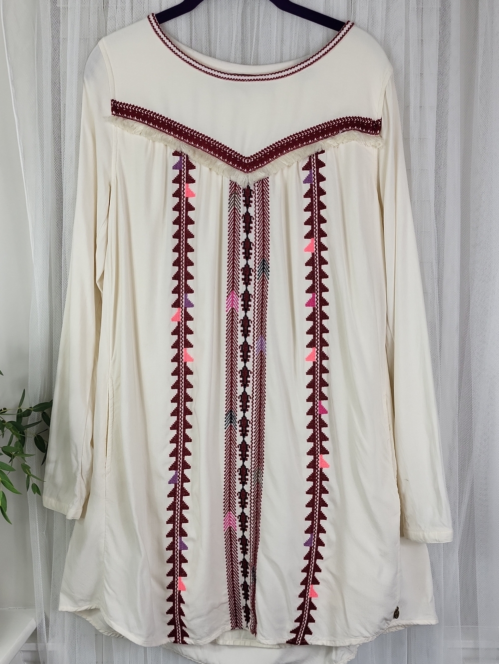 Scotch & Soda Ivory Long-Sleeve Dress with Burgundy & Pink Embroidery. Size M